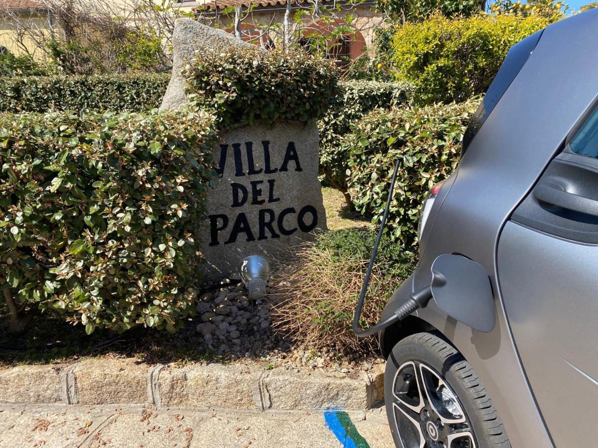 Hotel Villa Del Parco ลามัดดาเลนา ภายนอก รูปภาพ