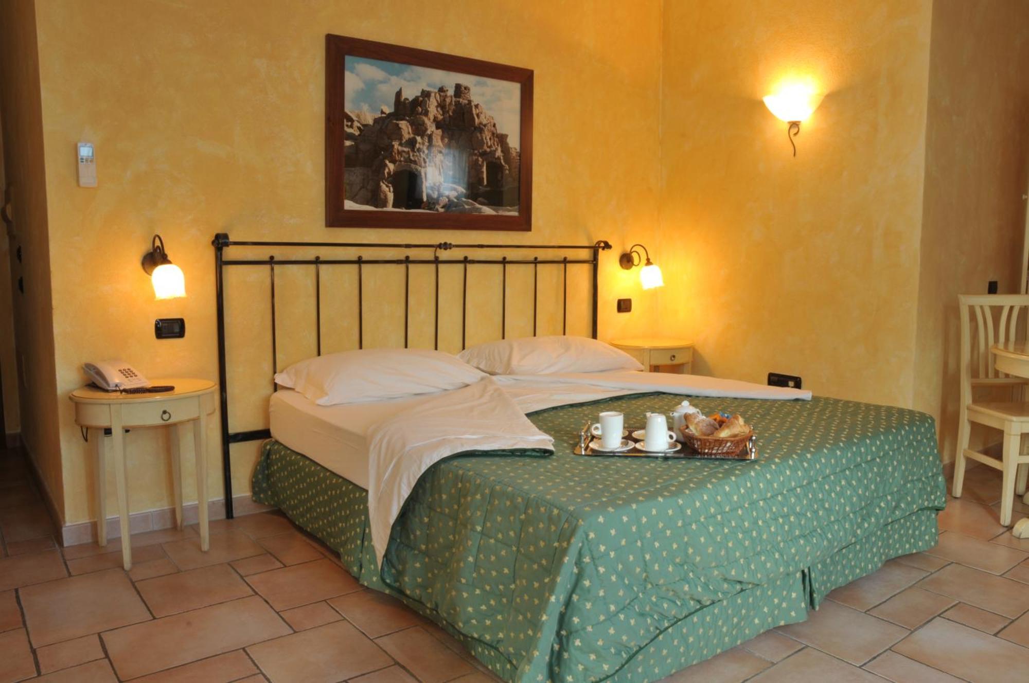 Hotel Villa Del Parco ลามัดดาเลนา ภายนอก รูปภาพ