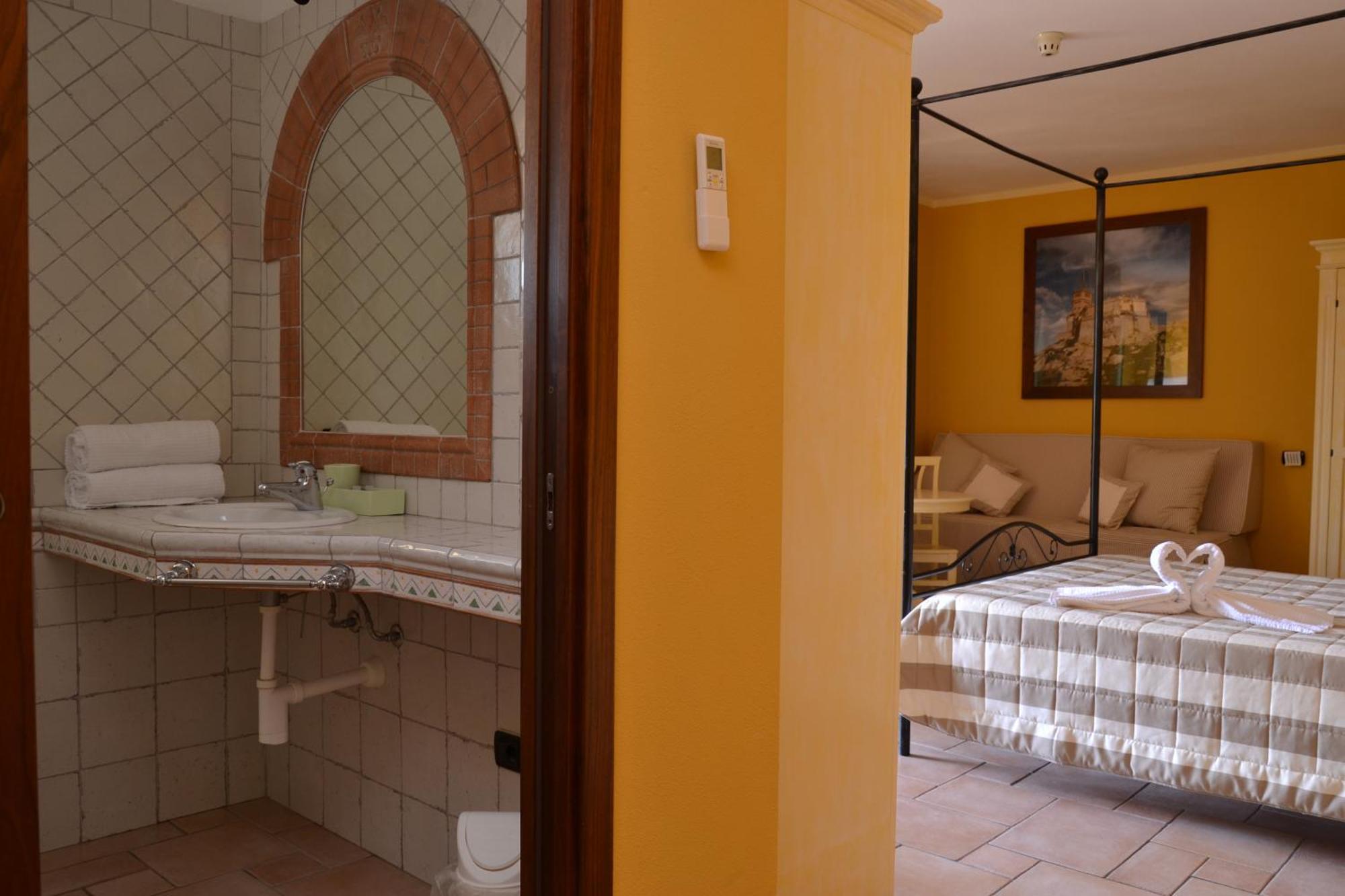 Hotel Villa Del Parco ลามัดดาเลนา ห้อง รูปภาพ