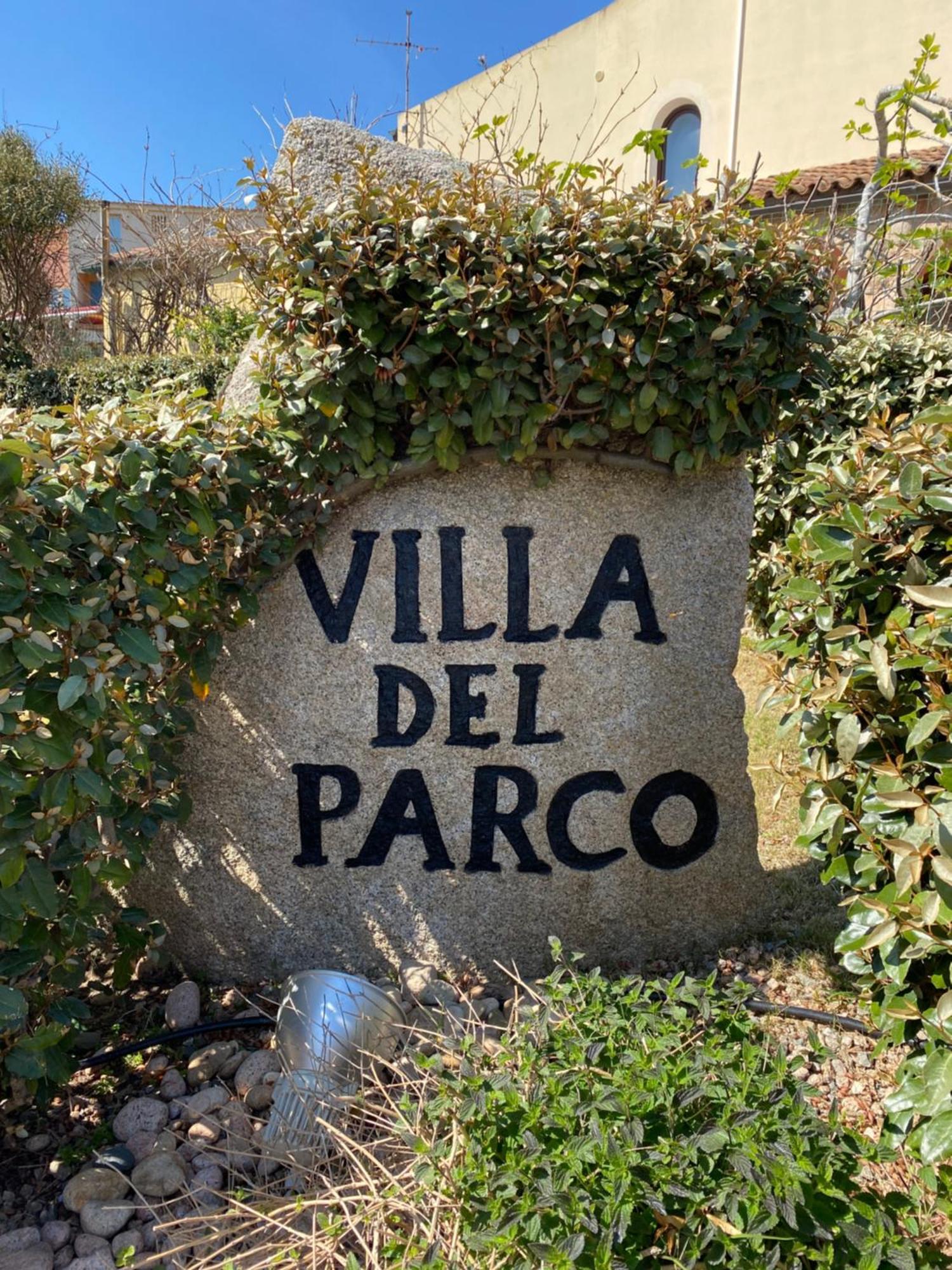 Hotel Villa Del Parco ลามัดดาเลนา ภายนอก รูปภาพ